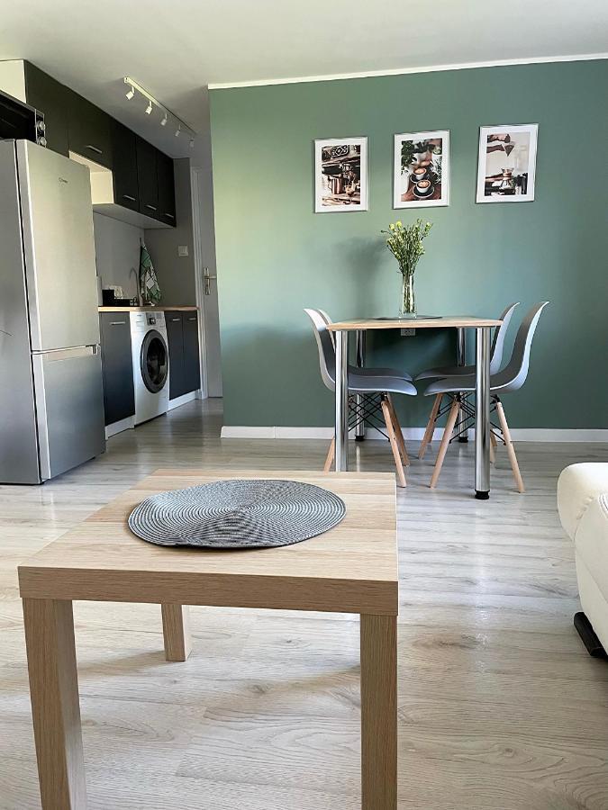 Apartament Zeglarska - Darmowy Parking Świnoujście Exteriör bild